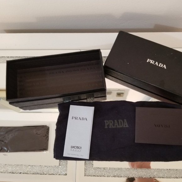 Prada empty sunglasses box and auth paper - Picture 6 of 8
